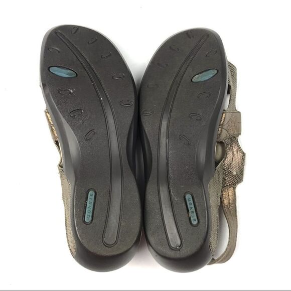 Aravon Women’s Power Comfort  3 Strap Metallic Sandals Size 7 - Picture 9 of 10
